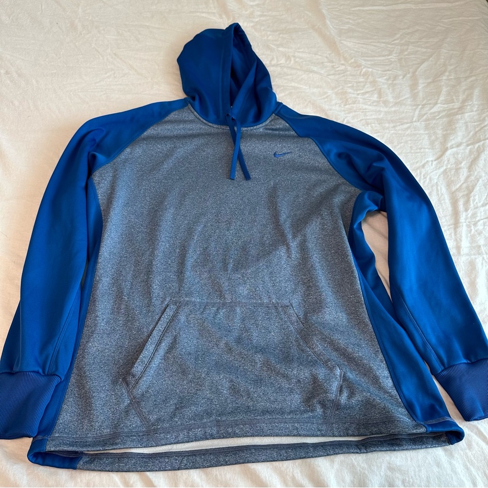 Nike Women’s Hoodie